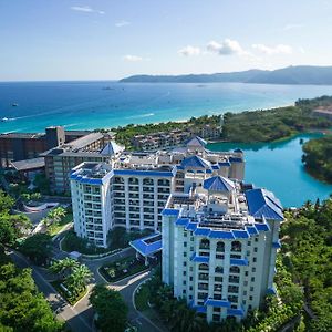 Holiday Inn & Suites Sanya Yalong Bay